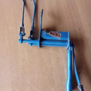 SUPORTE COM TIRANTE